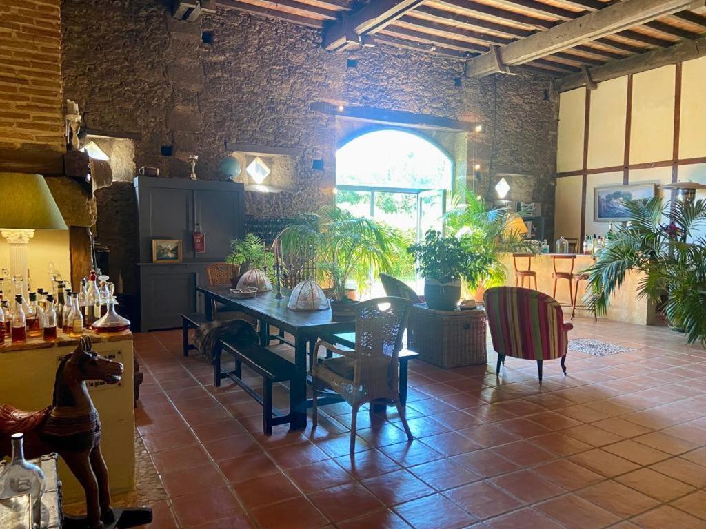 Maison D'Hotes Le Chai D'Armagnac Monguilhem Luaran gambar